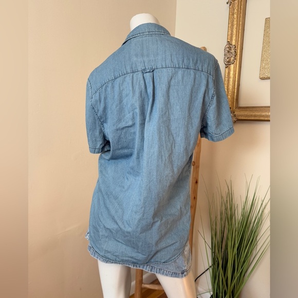 Superdry mens denim Chambray button up shirt L Regular Fit blue short sleeve - Picture 3 of 7